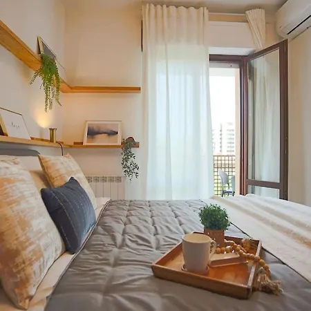 Modern Flat With Light And Sun On The Sweet Terrace 公寓